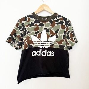 Vintage Adidas Camo Logo Custom Crop Top Size Medium